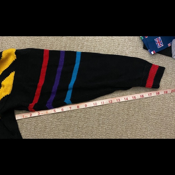 I.B. Diffusion Sweater Vintage Size Medium - Picture 9 of 9